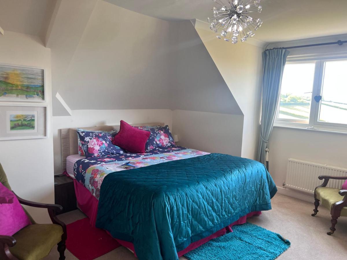Halekulani Devon Homestay Торкі Екстер'єр фото
