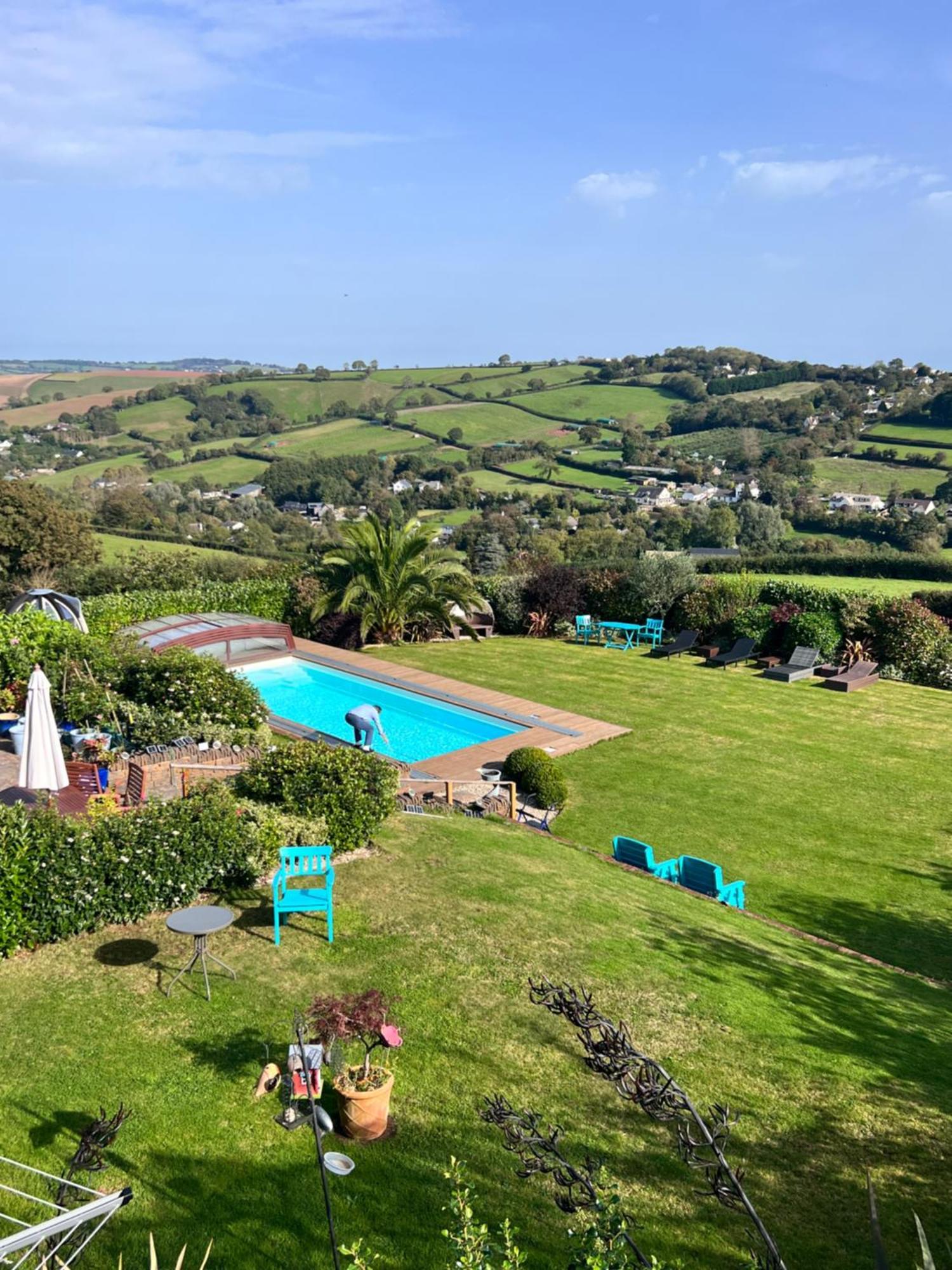 Halekulani Devon Homestay Торкі Екстер'єр фото