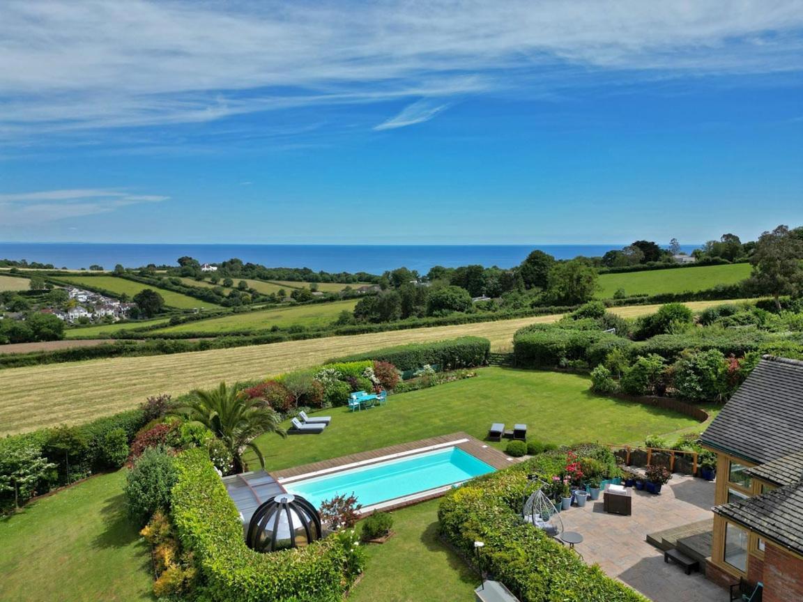Halekulani Devon Homestay Торкі Екстер'єр фото